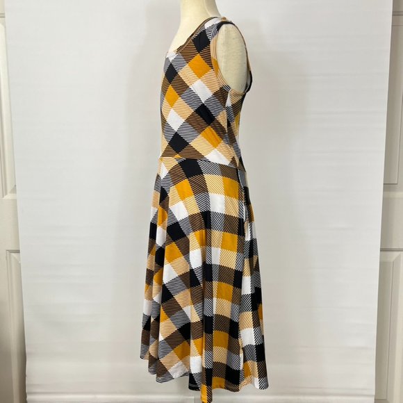 LuLaRoe Yellow & Black Plaid Sleeveless Dress ((size XS)) - Picture 2 of 7